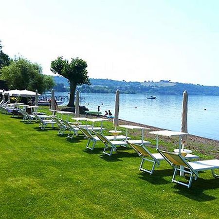 Villa Casa Paolina Nel Centro Di Bracciano Exterior foto